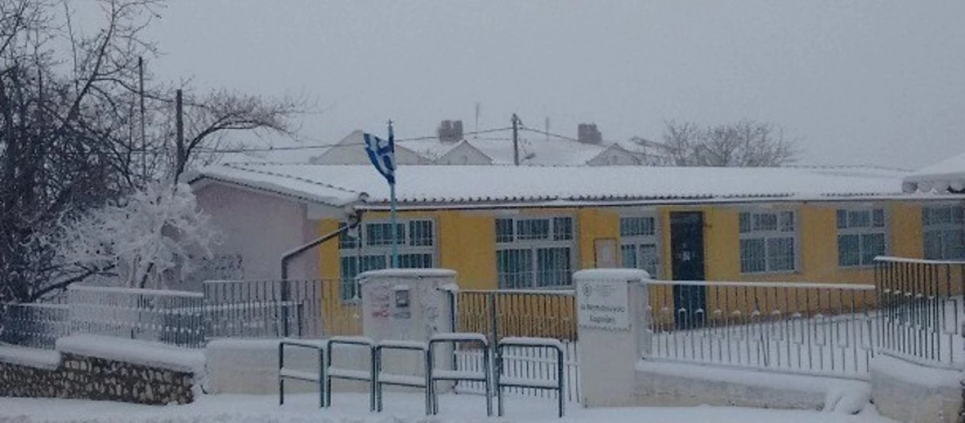 Κακοκαιρία: Σε ποιες περιοχές θα είναι αύριο κλειστά τα σχολεία (upd)